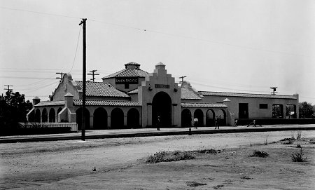 old photo of Union Pacific Depot